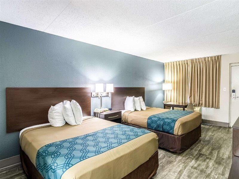 Econo Lodge Креств'ю Екстер'єр фото