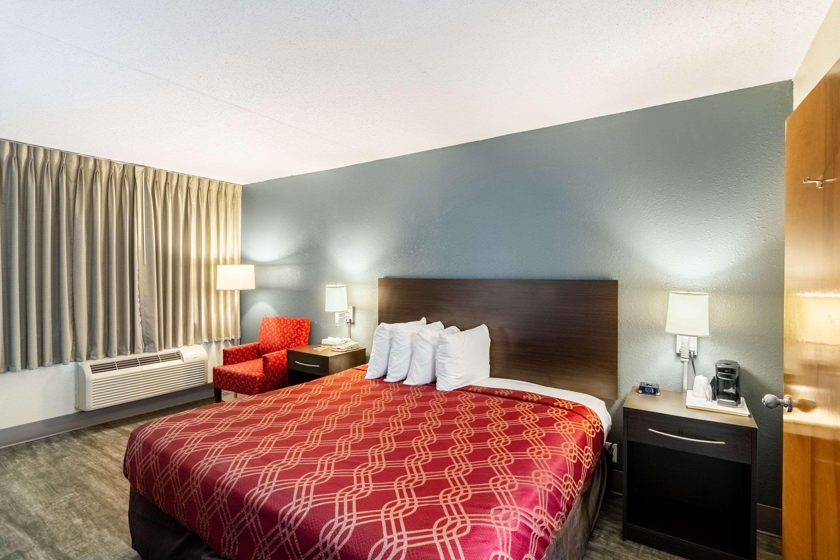 Econo Lodge Креств'ю Екстер'єр фото
