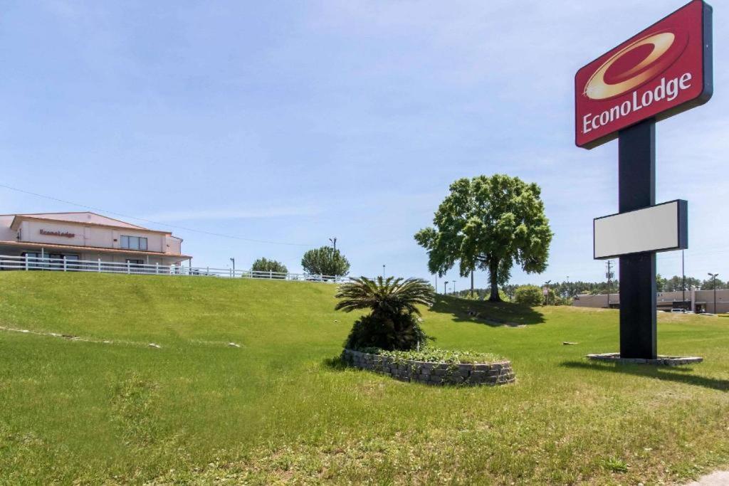 Econo Lodge Креств'ю Екстер'єр фото